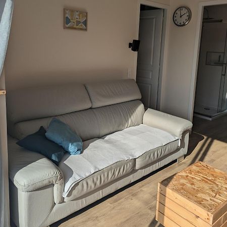 Comme A La Maison Clonas-sur-Vareze Bagian luar foto