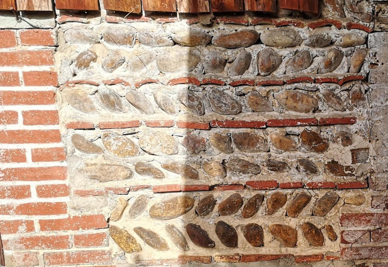 Comme A La Maison Clonas-sur-Vareze Bagian luar foto